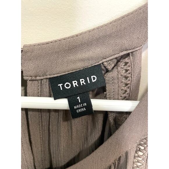TORRID Brown Sleeveless Flair Light Back Button-Up Women Shirt Size 1X - Picture 3 of 9